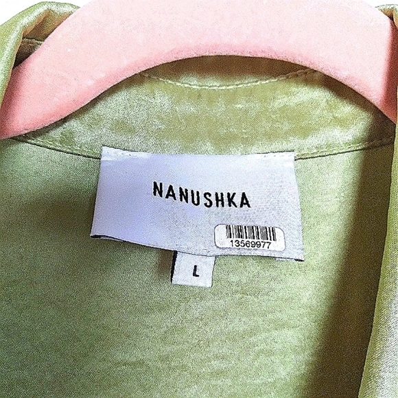 Nanushka Yellow Green Short Sleeve Collared Satin Button Up Shirt Size Large - Picture 7 of 9